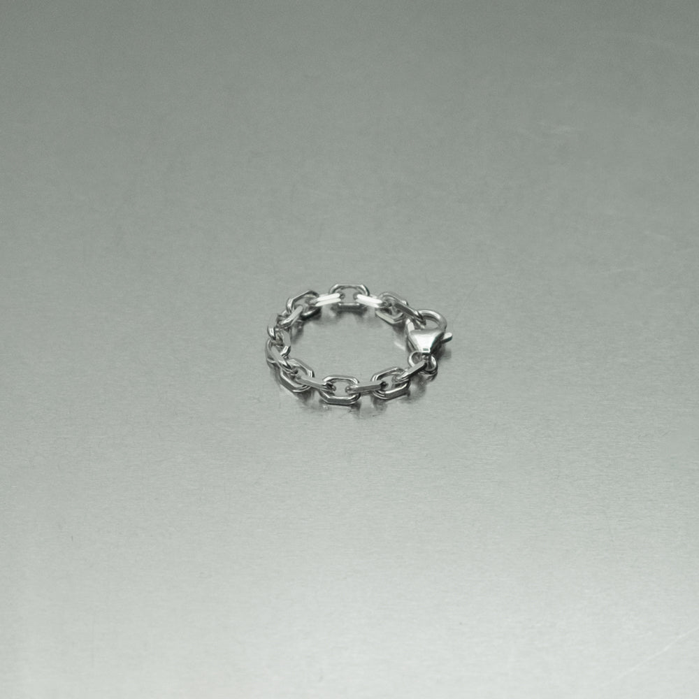 Darcy Clay Chain Ring