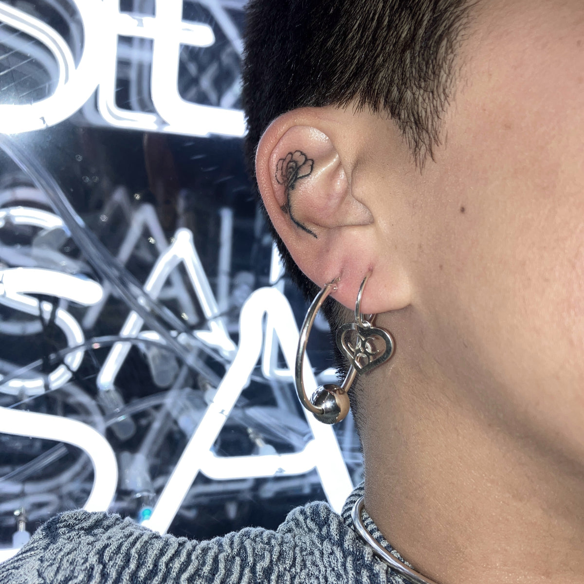 Ear Piece – Elliott Metal